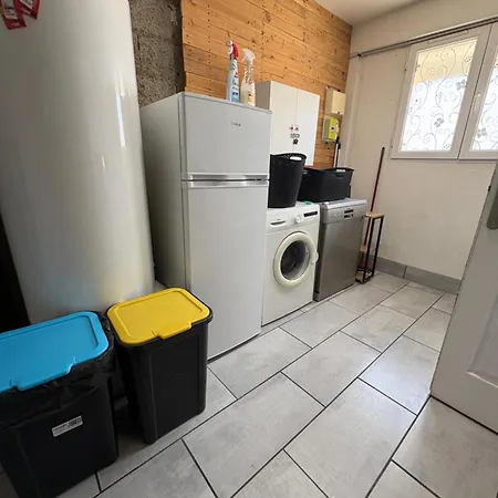 Maison 6pers,3 Chambres, Clim,terrasse, Jardin, Park بيت للعطل